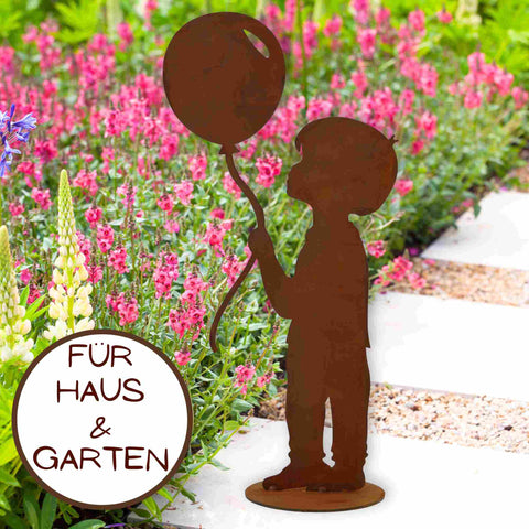 Der wetterfeste Rostfigur Junge mit Luftballon bereichert jeden Garten. Liebevoll gestaltet, ist er eine wundervolle Ergänzung im Garten.