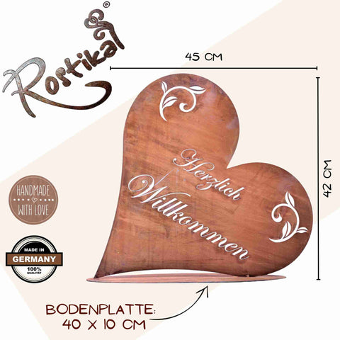 Hochwertiges Willkommen Deko Schild aus robusten Metall in Herzform als rostiger Blickfang an der Haustüre und im Eingangsbereich.
