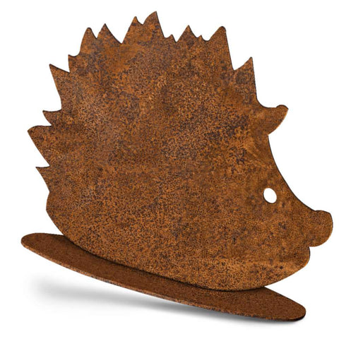Handgefertigter rostig rustikaler Igel als einzigartige Metall Skulptur fĂŒr einzigartige Dekorationen von Haus und Garten.