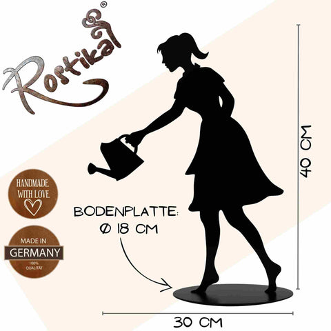 Rostfreie Gartenskulptur eines Mädchens mit Gießkanne als perfekte Ergänzung Ihrer Dekoration für den Garten oder das Wohnzimmer