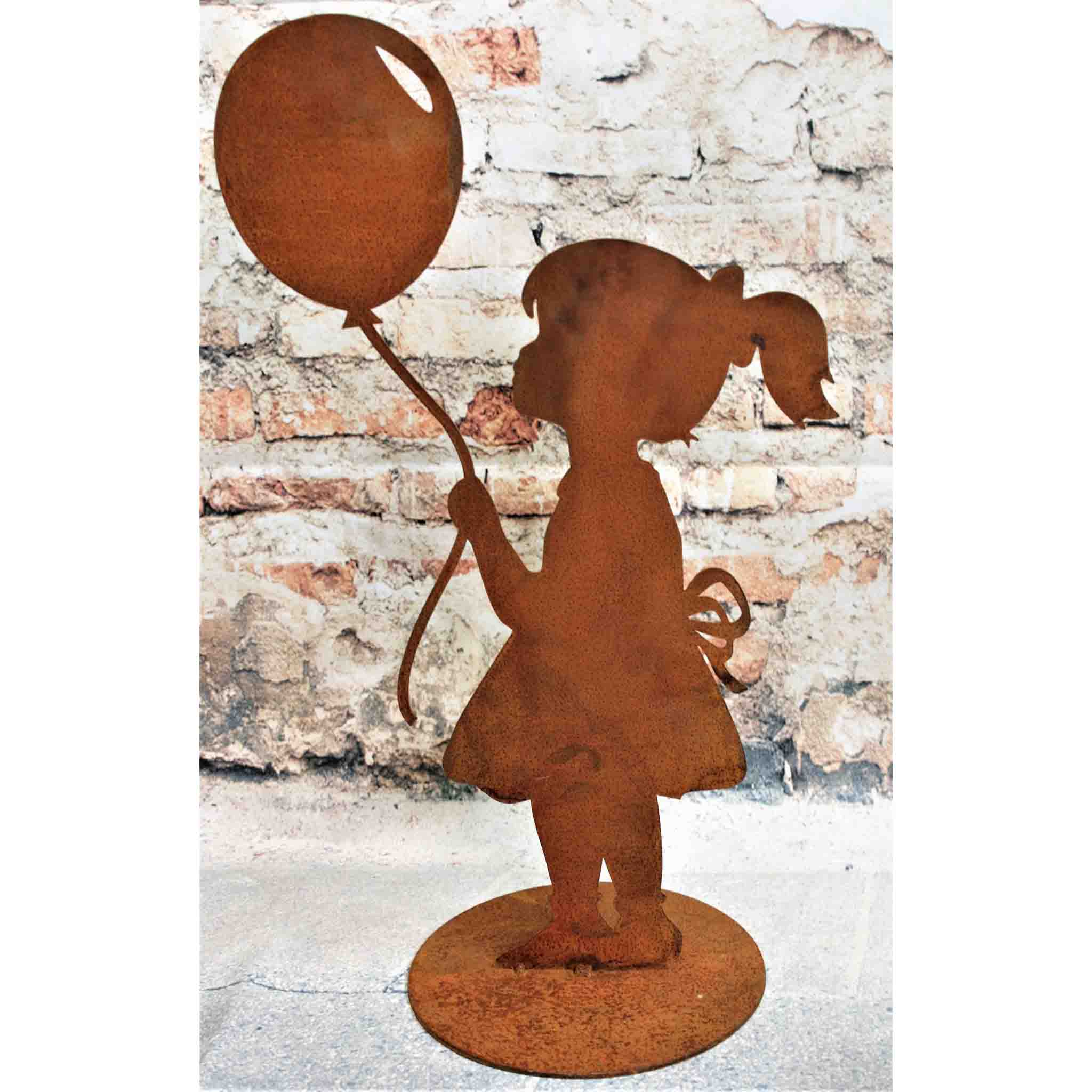 Handgefertigte Rost Skulptur mit rustikalem Charme für eine einladende Atmosphäre drinnen oder draußen, als Blickfang für Ihren Garten.