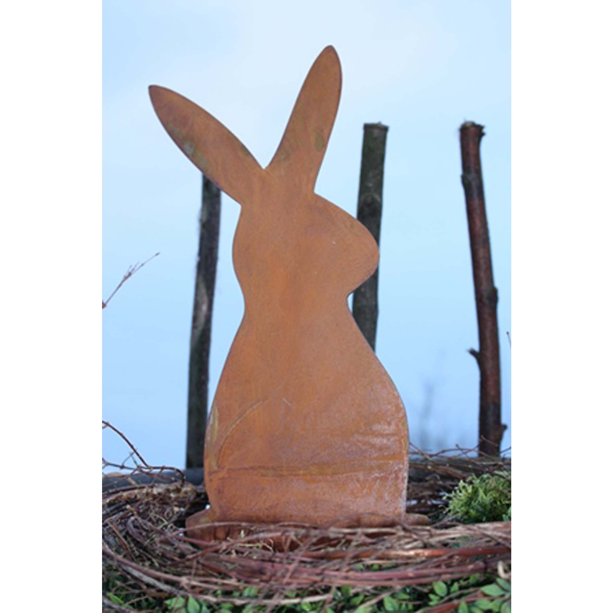 Hübscher Rostdeko Hase Franz als stilvolle Osterdekoration für Haus und Garten