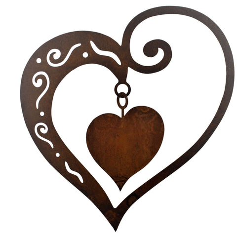 Filigranes vintage Herz als rostiger Gartenstecker aus Metall für eine rustikale Dekoration im Garten und Wohnraum von Rostikal.