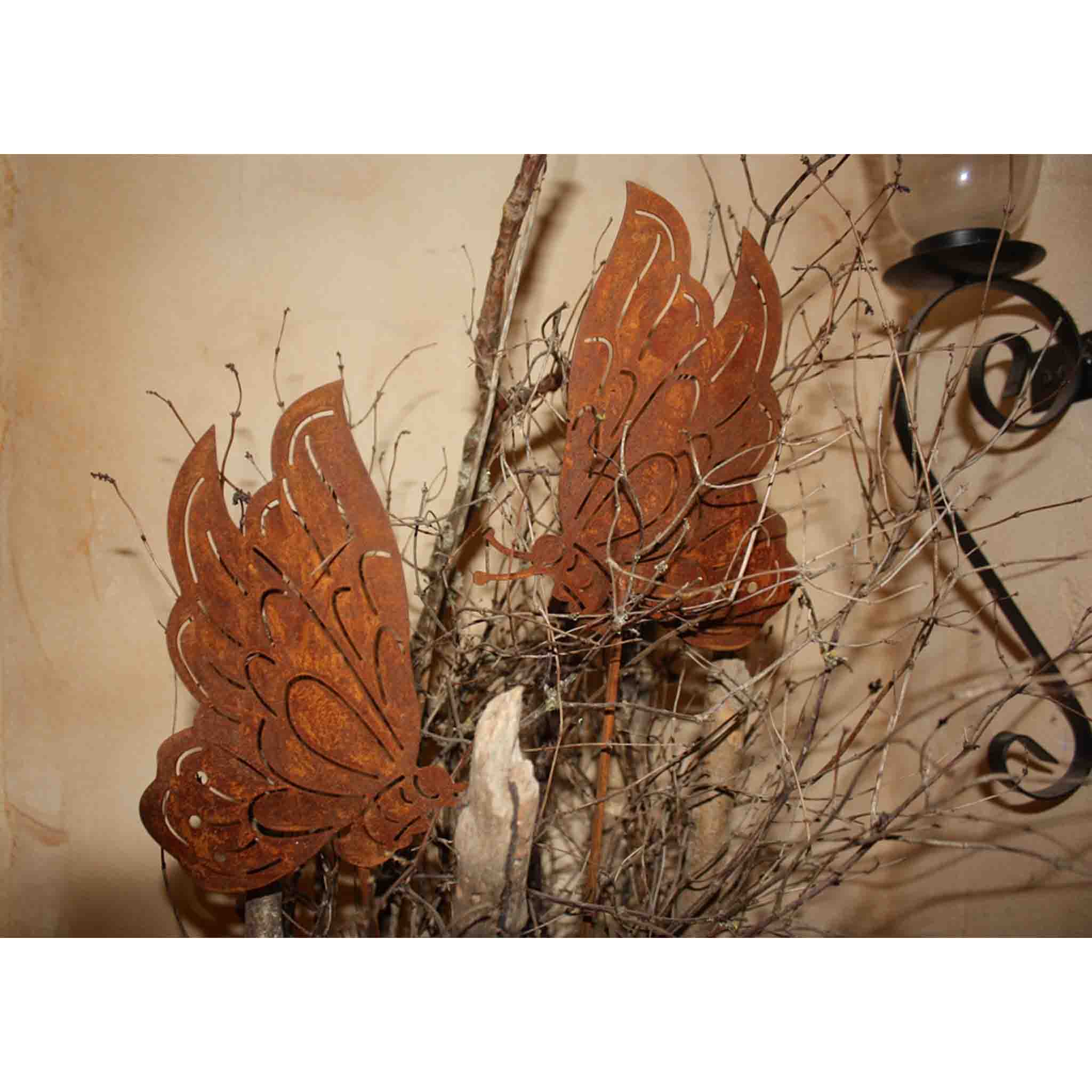 Einzigartiger Rost Metall Deko Schmetterling als Kunstwerk im Garten und auf dem Balkon