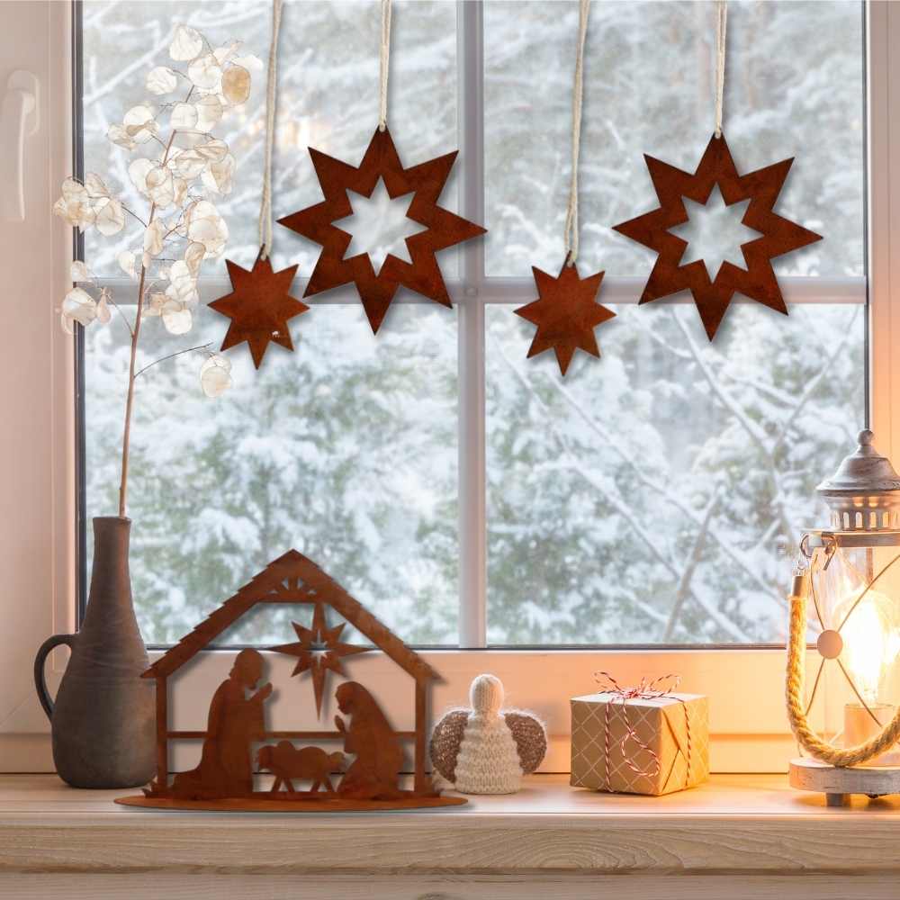 Edelrost Sterne zum Aufhängen als rustikale Weihnachtsdekoration für den Innen- und Außenbereich. Diese handgefertigten Metallsterne haben einen einzigartigen Rosteffekt.