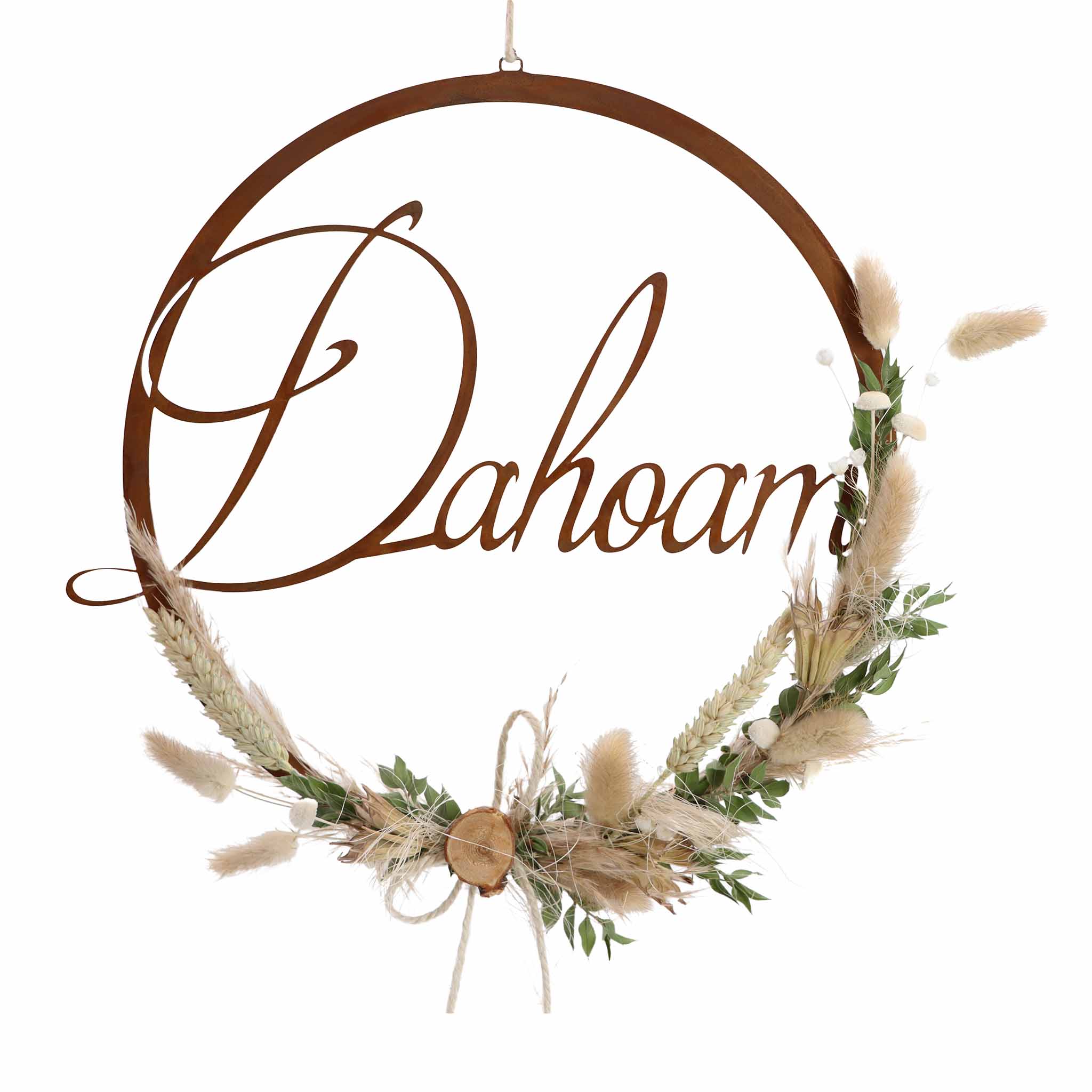 Rostiger Dahoam Schriftzug für einladende Hausdeko - warmes Willkommensschild für Gäste